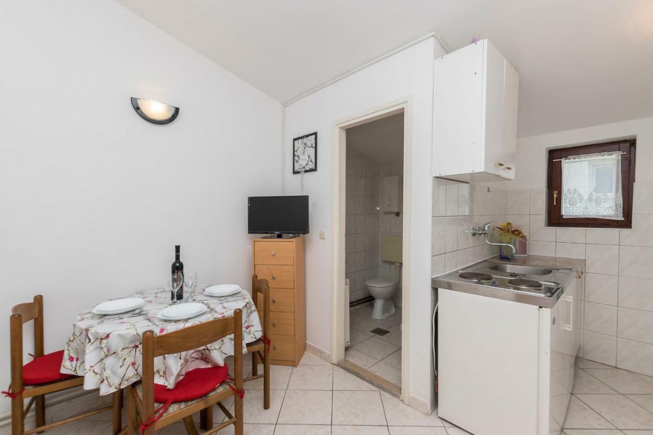 Apartments Miroslava Vodice Eksteriør bilde
