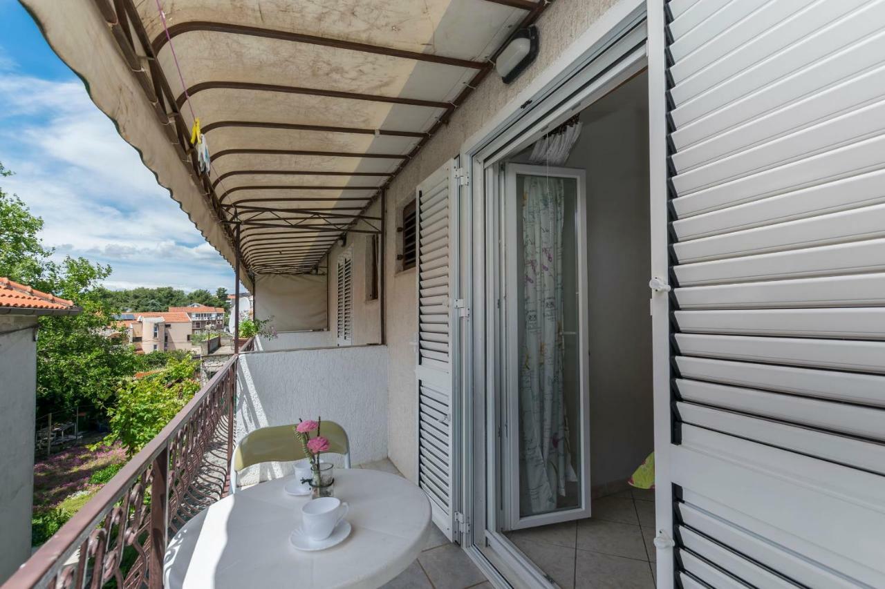 Apartments Miroslava Vodice Eksteriør bilde